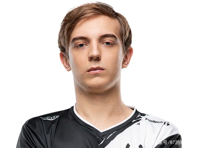  v5karsa怎么没上场 